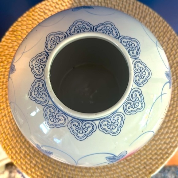 Vintage Oriental Style Hand Painted Pink Blossom Chinoiserie Porcelain Vase 10” - Picture 5 of 6